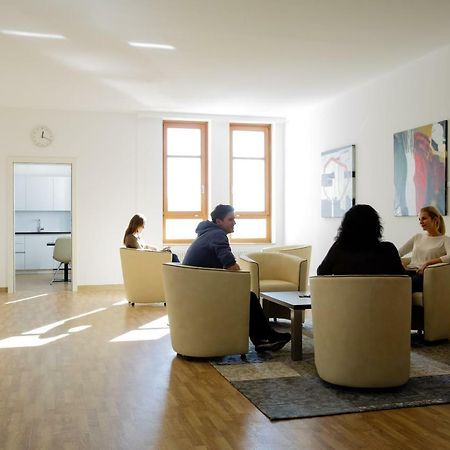 Health Vital Comfort Guestrooms Wels Extérieur photo